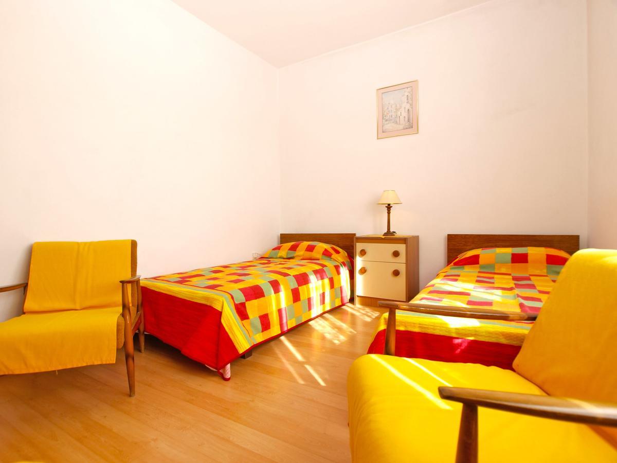 Apartments Mirela 1554 Pula Extérieur photo